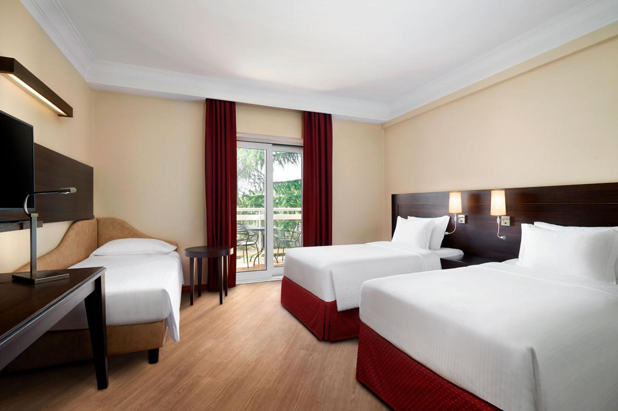 Courtyard By Marriott Rome Central Park Kültér fotó