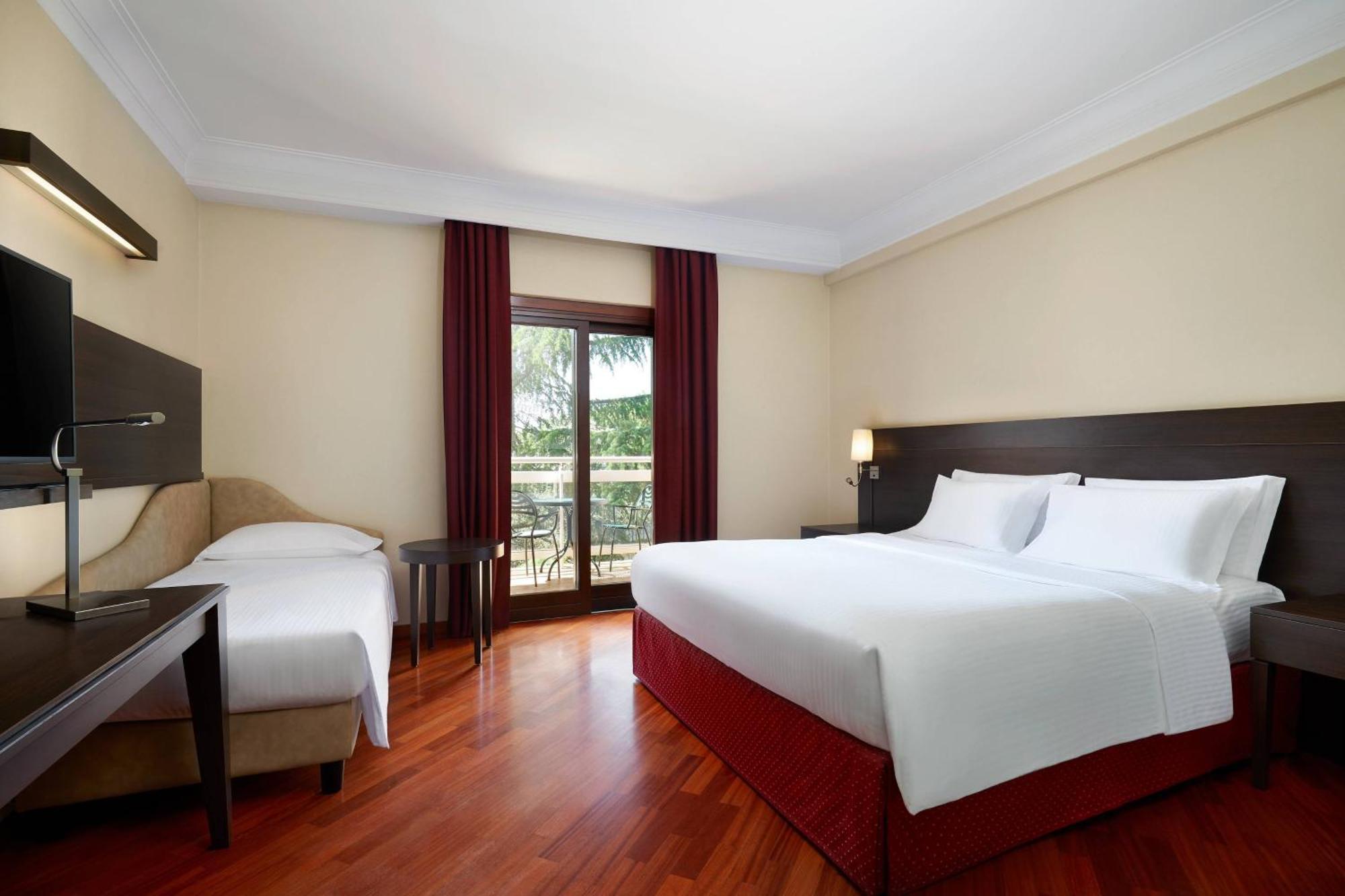 Courtyard By Marriott Rome Central Park Kültér fotó