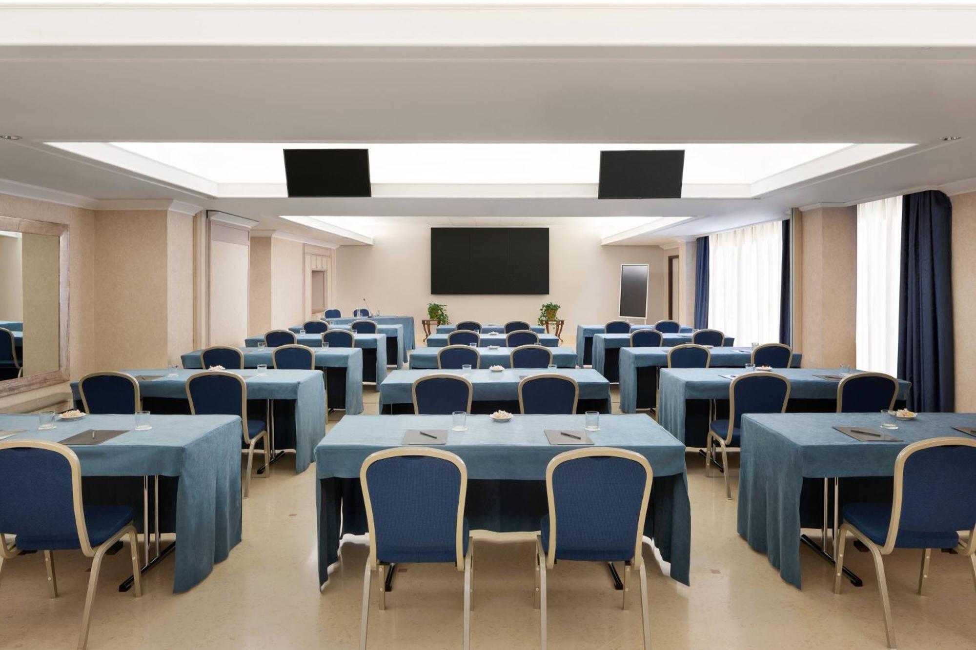 Courtyard By Marriott Rome Central Park Kültér fotó