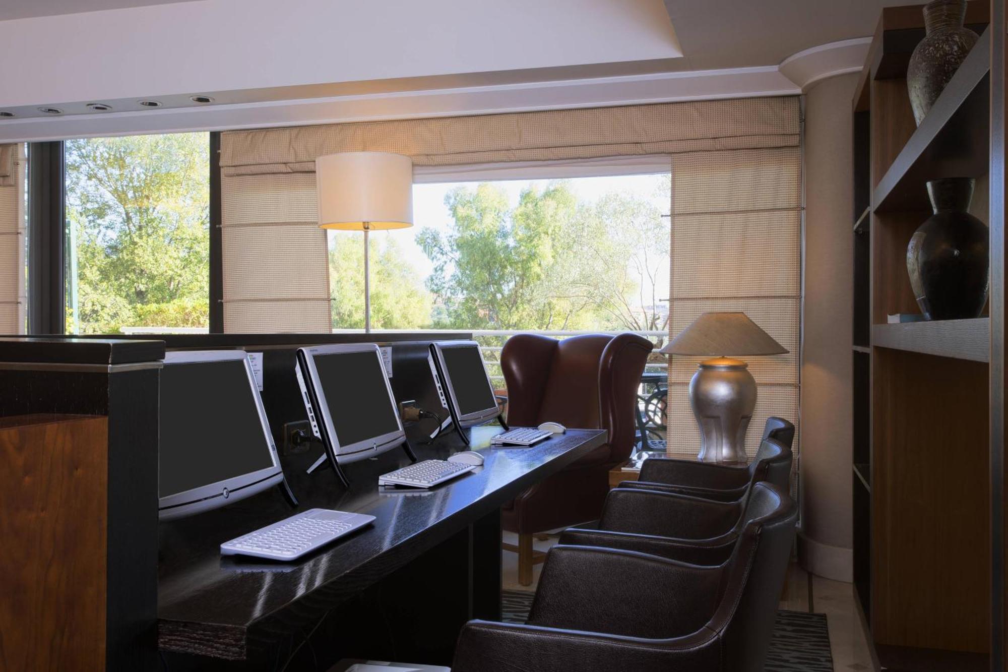 Courtyard By Marriott Rome Central Park Kültér fotó