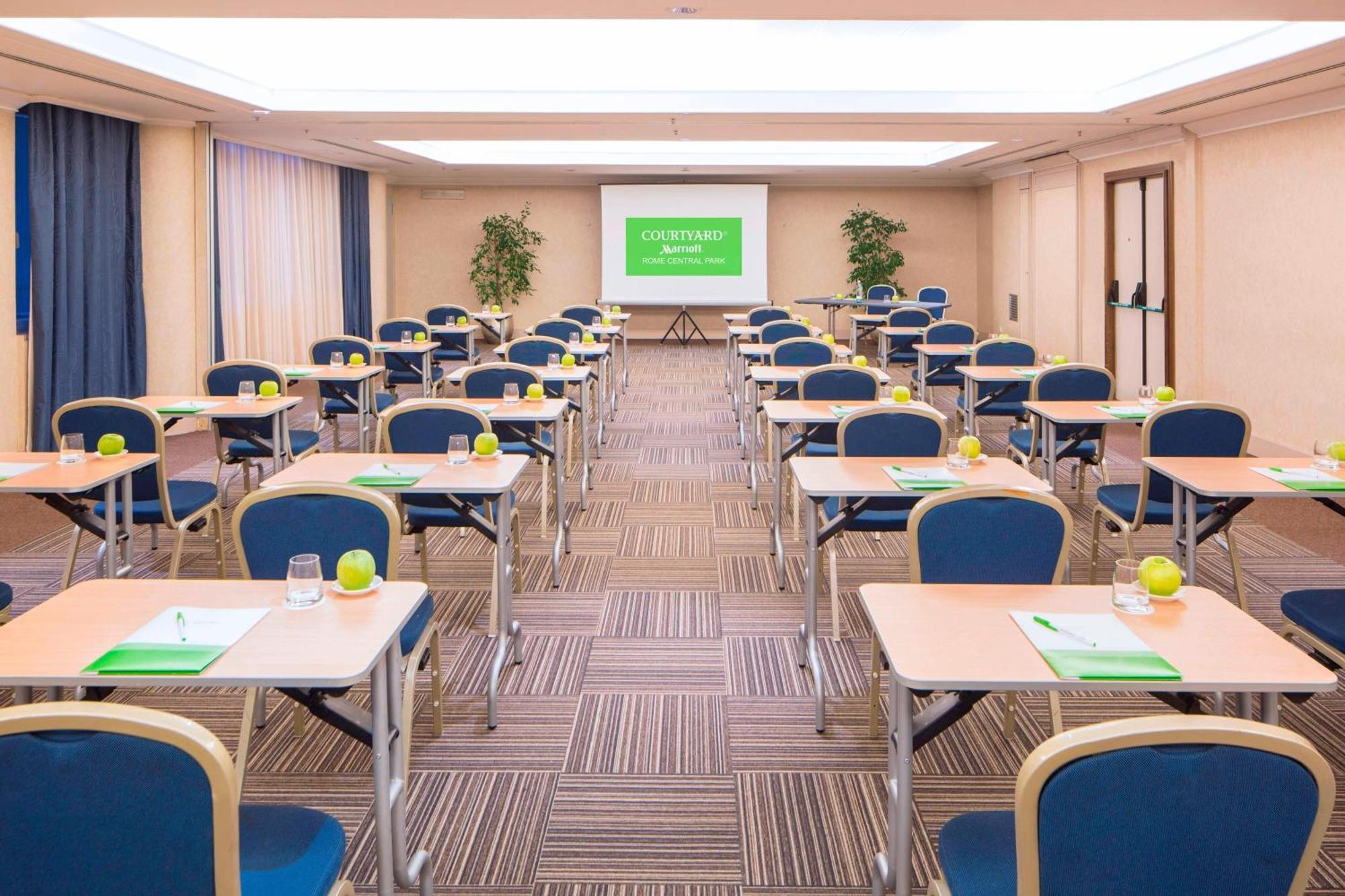 Courtyard By Marriott Rome Central Park Kültér fotó